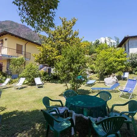 Ap. Artu - Di Garda Apartment