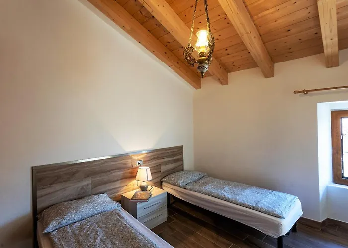 Ap. Artu - Di Garda Apartment *